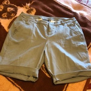 Lightweight shorts